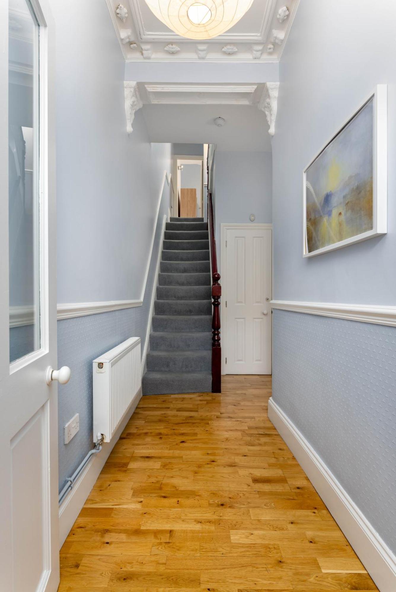 Air Host & Stay - Rockfield House - Sleeps 8 Ливърпул Екстериор снимка